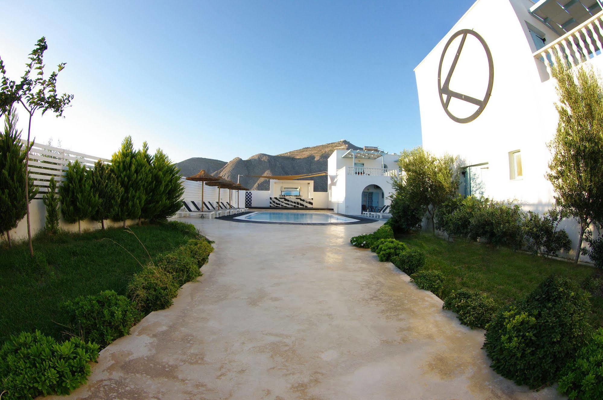 פריבולוס Villa Markezinis מראה חיצוני תמונה